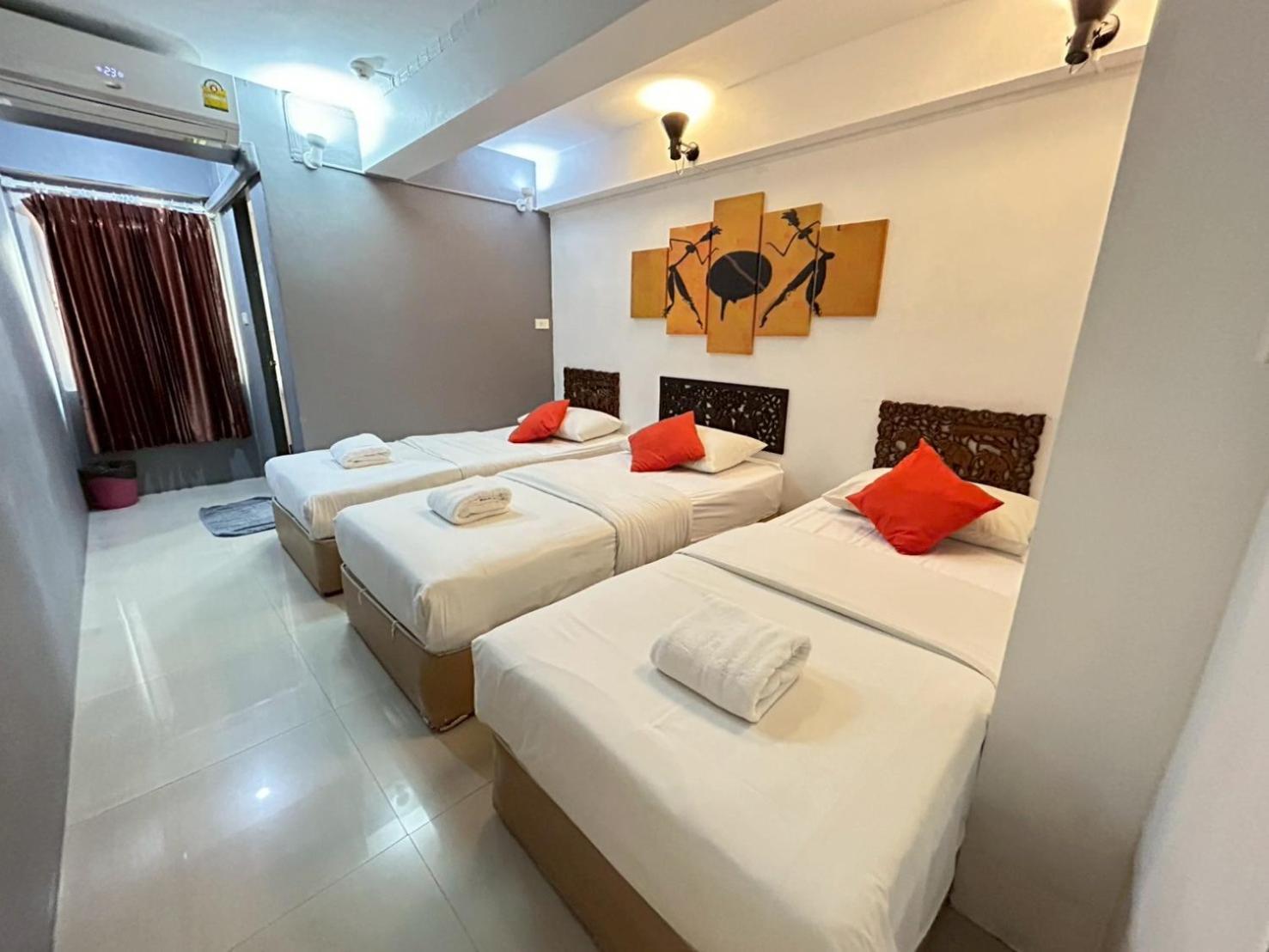 Hotel Happio Near Chabad House Bangkok Exterior foto